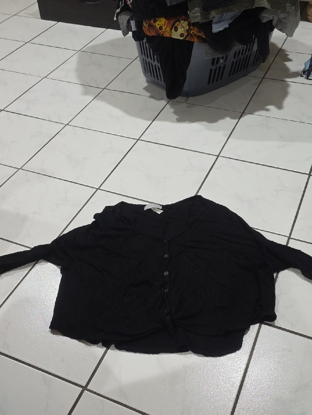 Gaze Black Textured Button-Front Crop Top